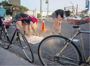  ?? FOTO: RICARDO NEVÁREZ ?? >En el Congreso del Estado se dio lectura a la iniciativa a favor de la bicicleta.