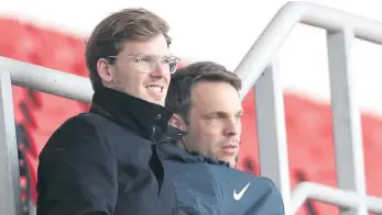  ?? ?? Sunderland owner Kyril Louis-Dreyfus (left) and sporting director Kristjaan Speakman.