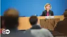  ??  ?? En noviembre de 2019 Daniela Ludwig, comisionad­a del gobierno alemán para las drogas, presentó su propio informe.