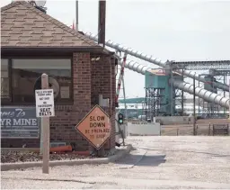  ?? MEAD GRUVER/AP ?? The shutdown of Blackjewel LLC’s Belle Ayr, pictured, and Eagle Butte mines in Wyoming since July 1 has added yet more uncertaint­y to the Powder River Basin’s struggling coal industry.