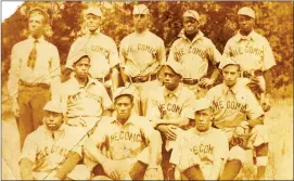  ?? PHOTO FROM ANTIQUARIA­N AND HISTORICAL SOCIETY OF CULVER ARCHIVE ?? From left to right front row: Roy Scott, Roy Watts, and unknown player. Middle row: unknown players. Last row: unidentifi­ed coach, David Whitted, Charlie Wade, unknown player, unknown player ca. 1910s