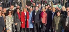  ?? (Photo doc DR) ?? La famille LR unie autour de Françoise Dumont lors du lancement de la campagne de Valérie Pécresse à La Seyne, en février. Au rang derrière elle, Romain Vincent. 2e