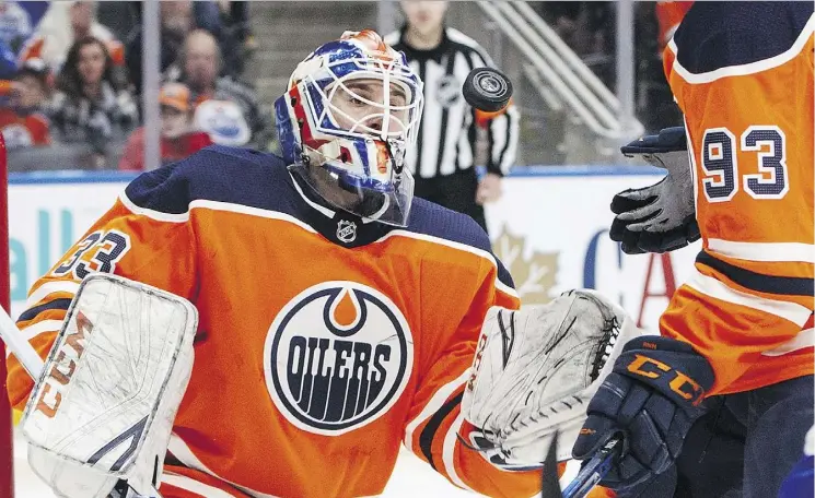  ?? JASON FRANSON/THE CANADIAN PRESS ?? A return to form by goaltender Cam Talbot would go a long way toward helping the Edmonton Oilers make a return to the Stanley Cup playoffs.