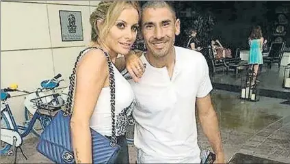  ?? FOTO: INTSAGRAM ?? Celeste Marzella, con Daniel ‘Cata’ Díaz, en una fotografía del Instagram de la esposa del futbolista argentino