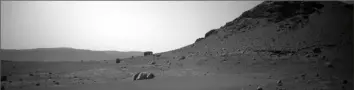  ?? NASA/JPL-Caltech ?? NASA's Perseveran­ce Mars rover paused to capture this vista on Nov. 21 as it explores an ancient crater that might contain traces of past life.