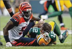  ?? MATT LUDTKE / ASSOCIATED PRESS ?? The Bengals’ Carl Lawson became the 11th rookie in league history to record at least 2.5 sacks in one of their first three games.