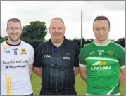  ?? (Pic: P O’Dwyer) ?? Harbour Rovers v Clyda Rovers, captains and referee at the start of the game.