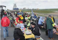  ?? Foto: AG Schacht Konrad ?? Frühstück gegen Atomkraft in Salzgitter.