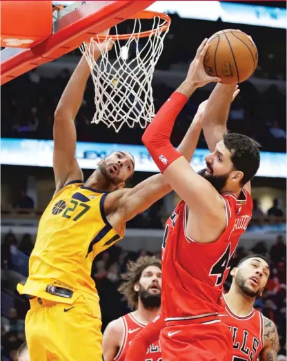  ??  ?? The Bulls are 4- 0 since the return of Nikola Mirotic, who started for the injured Lauri Markkanen the last two games. | NAM Y. HUH/ AP