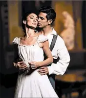  ?? CHERYL MANN PHOTO ?? Joffrey Ballet dancers Victoria Jaiani and Alberto Velazquez in “Anna Karenina.”