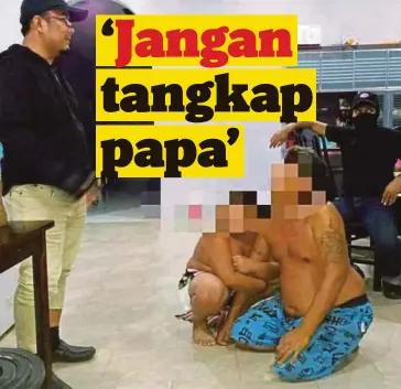  ??  ?? KANAK-kanak lelaki ditahan bersama bapa dalam operasi dijalankan AADK Pasir Mas.