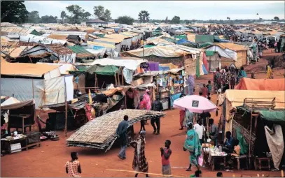  ?? PICTURE: AP ?? Since clashes in April, the UN’s protected camp in Wau, South Sudan is the most congested internally displaced camp in the country, with almost 40000 inhabitant­s. South Sudan’s civil war, now into its fourth year, has killed more than 50000 people and...
