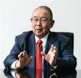  ?? ?? Akihiro Teramachi
Chief Executive Officer and President, THK Akihiro Teramachi graduated from Keio University in 1971 and joined THK Co., Ltd. in 1975. He became a Director in 1982 and Vice President in 1994, before becoming CEO in 1997.