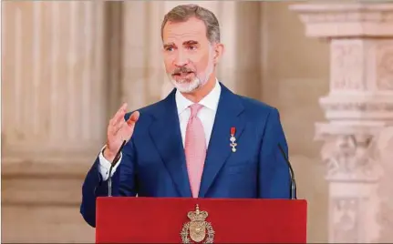  ??  ?? DESTACADO. El Rey Felipe VI de España ha enfrentado dificultad­es a raíz de actitudes de su padre, que superó con medidas acertadas.