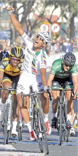  ?? PICTURE: LEON LESTRADE ?? UNDER THREAT: Could the joy of last year’s winner, Nolan Hoffman, be turned to agony following Cycling SA’s ‘threat’ that profession­als could be fined or suspended for riding in unsanction­ed events?