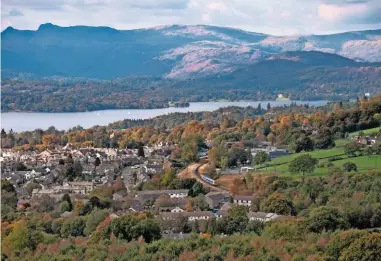  ?? ROBERT FRANCE. ?? Electrific­ation of the Windermere branch is among the schemes to have been cancelled, casting doubts on the hopes for the northern powerhouse. On October 8 2016, TransPenni­ne Express 185104 approaches Windermere with the 1417 from Oxenholme.