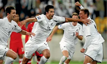  ?? PHOTO: PHOTOTEK ?? Rory Fallon celebrates after scoring the goal that qualified the All Whites for the 2010 World Cup, in a 1-0 win over Bahrain.