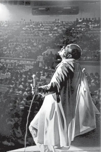  ?? THE COMMERCIAL APPEAL ?? Rufus Thomas performs at the WDIA Starlite Revue at the Mid-south Coliseum on July 1, 1972. He roused the audience of 12,000 with his performanc­e.