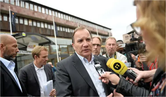  ?? Bild: PONTUS LUNDAHL/TT ?? SKATTAR. Stefan Löfven (S) vill höja skatten på kapitalink­omster.