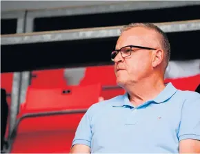  ?? Bild: Krister Andersson ?? Janne Andersson har under ledigheten hunnit med att se även allsvensk fotboll, bland annat Hbk–djurgården på Örjans vall.