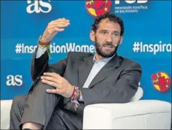  ??  ?? CONFIANZA. Jorge Garbajosa, durante el ‘Inspiratio­n Women’.
