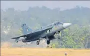  ?? PTI/FILE ?? ▪ IAF’s Tejas taking off at the 11th biennial of Aero India, 2017.