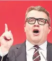  ??  ?? Tom Watson was berated in the Commons by MPs