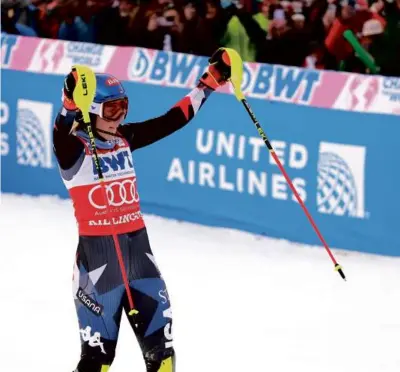  ?? SEAN M. HAFFEY/GETTY IMAGES ?? Mikaela Shiffrin won her World Cup-record 90th race Sunday and her sixth at Killington.