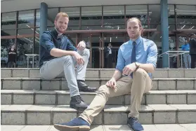  ?? Picture: Yeshiel Panchia ?? SEEING DOUBLE. Twin brothers Michael and Jozeph Breedt outside the Aula hall at the University of Pretoria.