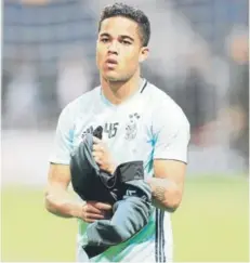  ?? FOTO: REUTERS ?? Kluivert, en la cancha del Friends Arena.