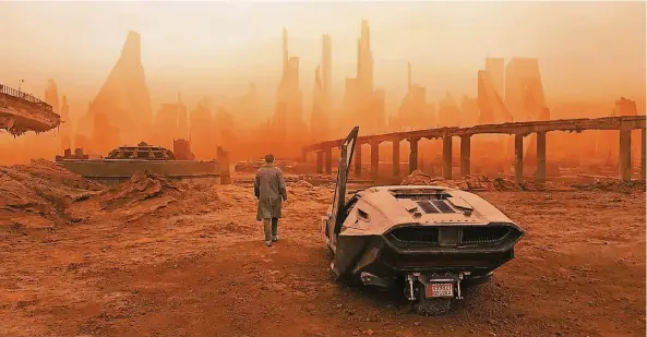 ?? FOTO: AP ?? Szene aus dem neuen „Blade Runner“-Film, der nun in den Kinos zu sehen ist.