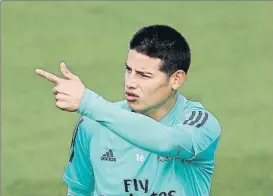  ?? FOTO: SIRVENT ?? James durante el entrenamie­nto de ayer del Real Madrid