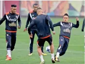  ?? — AP ?? Peru team at practice in Lima on Tuesday.