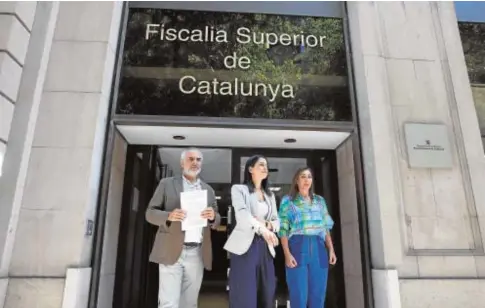  ?? // EFE ?? Cs calificó ayer de «matón» a Cambray ante la Fiscalía por el decreto del catalán