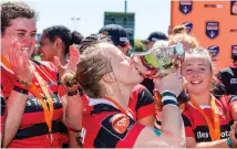  ?? Photo / Photosport ?? Kendra Cocksedge celebrates Canterbury’s 2019 win.