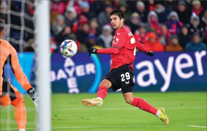  ?? ?? Den 17-årige Zidan Sertdemir er allerede handlet for et par store summer. Nu vender han tilbage til FC Nordsjaell­and efter to år i Bayer Leverkusen. Foto: Tim Vizer/AP