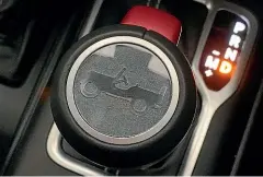  ??  ?? The gear lever for eight-speed automatic: Now that’s attention to detail.