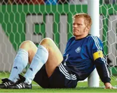  ?? Foto: Oliver Berg, dpa ?? „Wie beschissen ist dieses Torwartspi­el?“So fasst Oliver Kahn seine Gedanken nach dem WM-Finale 2002 zusammen.