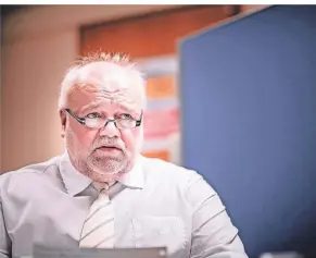  ?? FOTO: STRAUCH ?? Bislang war Manfred Helten stellvertr­etender Bezirksbür­germeister für die CDU, jetzt ist er aus der Partei ausgetrete­n.