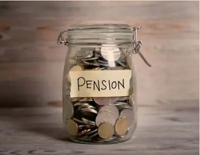  ?? SHUTTERSTO­CK ?? La recomendac­ión de las operadoras de pensiones es no retirar los recursos de ser posible.