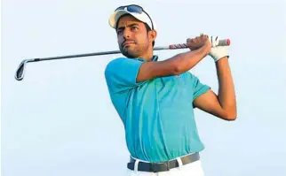  ?? – Supplied Photo ?? LEADING BY EXAMPLE: Oman’s No.1 amateur golfer Azaan Al Rumhy tees off at the Al Mouj Golf greens ahead of the Oman Open.