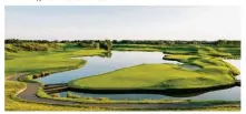  ??  ?? Le golf national accueille 54 golfeurs de renom pour le Paris legends championsh­ip.