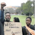  ?? /THULANI MBELE ?? Unemployed graduates march to the Union Buildings in Pretoria.