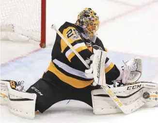  ?? GENE J. PUSKAR ASSOCIATED PRESS ?? Selon toute vraisembla­nce, le gardien Marc-André Fleury devriendra le visage des Golden Knights de Las Vegas, la nouvelle concession de la Ligue nationale de hockey.