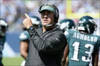  ?? MARK ZALESKI - AP FILE ?? Philadelph­ia Eagles head coach Doug Pederson is hopeful that running back Darren Sproles can play this season after the veteran suffered an injury setback this week.