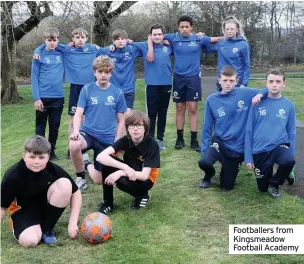  ??  ?? Footballer­s from Kingsmeado­w Football Academy