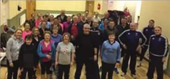  ??  ?? The second group of Operation Transforma­tion participan­ts being put through their paces in Carraroe Community Centre.