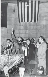  ??  ?? El 24 de abril de 1959, durante un mitin en el Parque Central de Nueva York, expresó: “(…) es que lo que hace posible las grandes empresas es la fe y el aliento, sembremos fe y estaremos sembrando libertades, sembremos aliento y estaremos sembrando libertades, sembremos solidarida­d y estaremos sembrando libertades”. | foto: Tomada del sitio Fidel Soldado de las Ideas