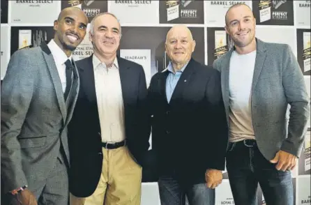  ?? VIPIN KUMAR/HT PHOTO ?? (From left to right) Mo Farah, Garry Kasparov, Ric Charleswor­th and AB de Villiers during a promotiona­l event in New Delhi on Saturday.