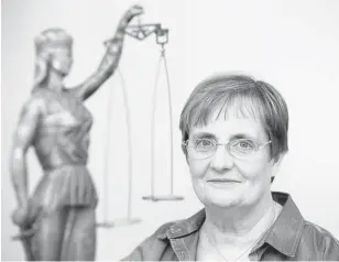  ?? PAT MCGRATH/OTTAWA CITIZEN ?? Donna Neff is a trust and estate lawyer who helps people navigate power of attorney rules.